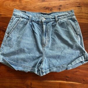 American eagle mom shorts high waisted